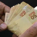 IR zero para quem ganha até R$ 5 mil vale nos salários pagos este mês
