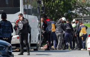 Troca de tiros em Istambul deixa um morto