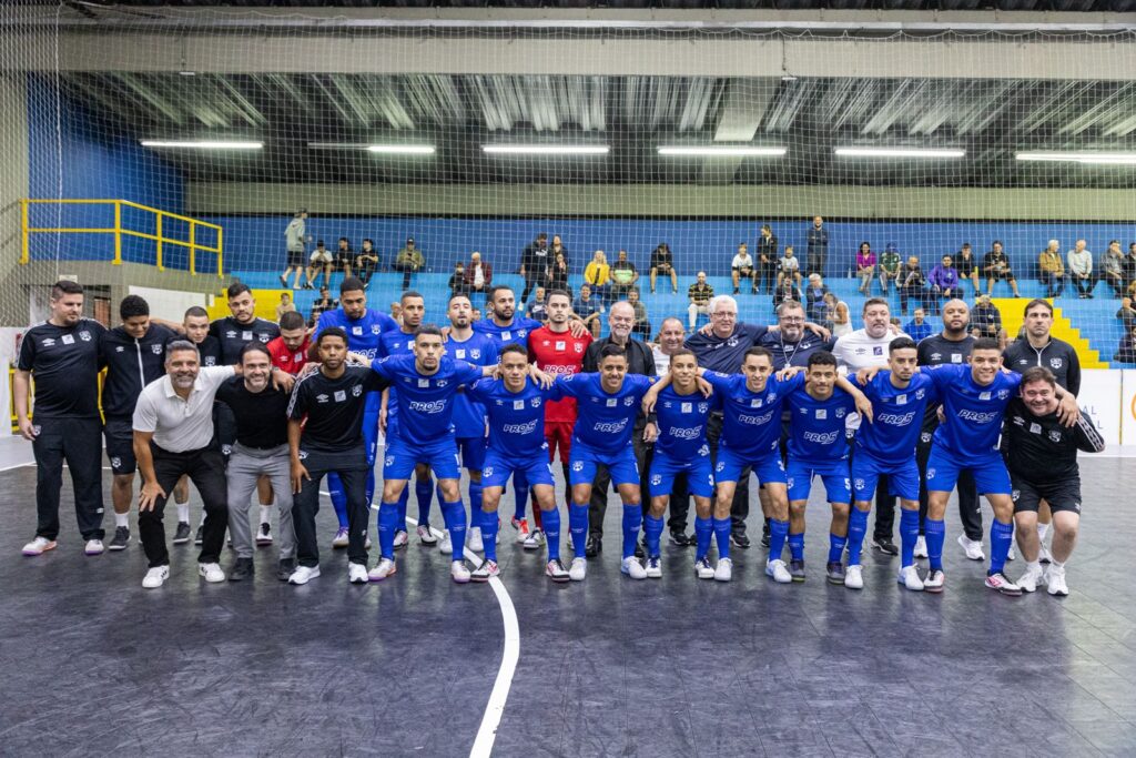 Liga São Caetano de Futsal vence Campo Mourão e se classifica na Copa da Liga Nacional